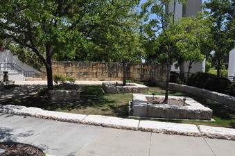 Enlarge photo 102