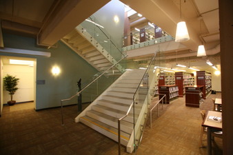 Enlarge photo 113