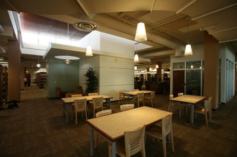 Enlarge photo 119