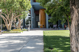 Enlarge photo 23