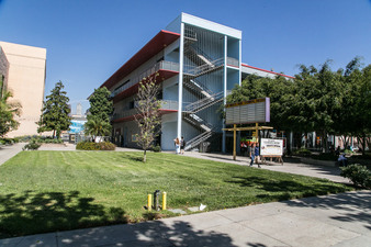 Enlarge photo 54