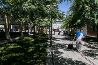 Enlarge photo 102