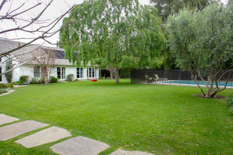 Enlarge photo 37