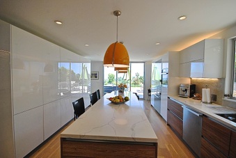 Enlarge photo 18