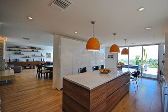 Enlarge photo 19