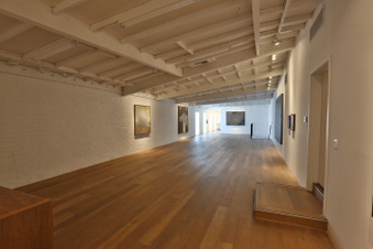 Enlarge photo 13