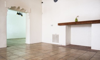 Enlarge photo 2