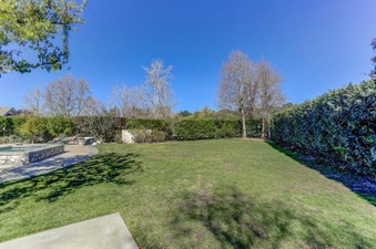Enlarge photo 32
