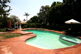 Enlarge photo 13