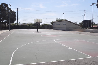 BASKETBALL COURTS