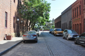 Enlarge photo 16