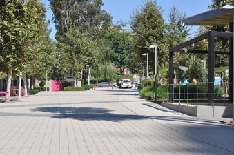 Enlarge photo 14