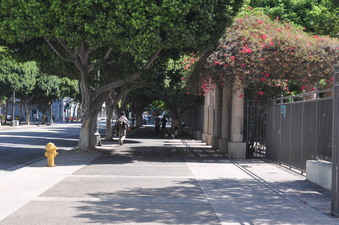 Enlarge photo 18