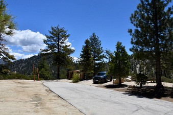 Enlarge photo 17