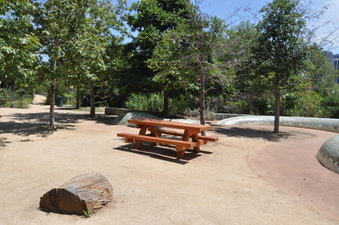 Enlarge photo 4