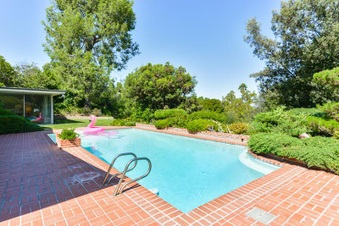 Enlarge photo 44