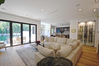 Enlarge photo 4