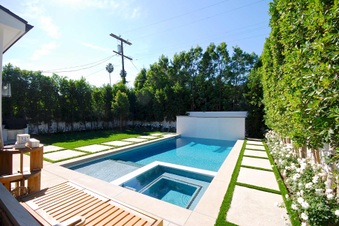 Enlarge photo 51
