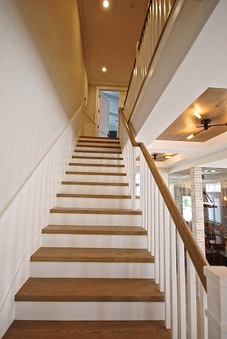 Enlarge photo 52