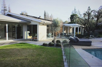 Enlarge photo 79
