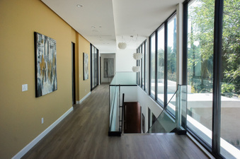 Enlarge photo 72