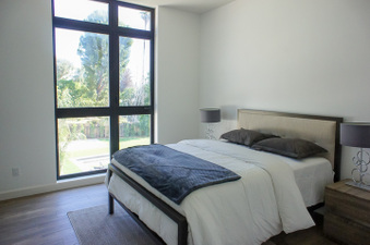 Enlarge photo 47