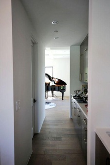 Enlarge photo 49