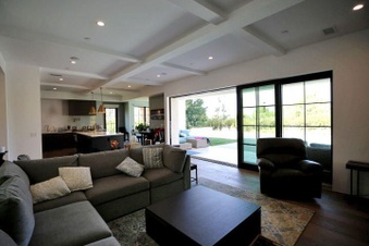 Enlarge photo 84