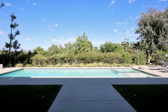 Enlarge photo 118