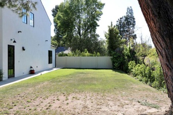 Enlarge photo 94