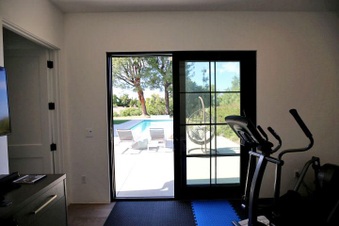 Enlarge photo 13