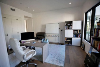 Enlarge photo 28
