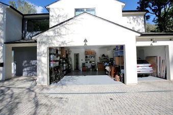 Enlarge photo 109