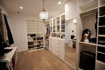 Enlarge photo 141