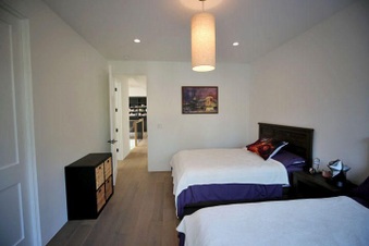 Enlarge photo 121