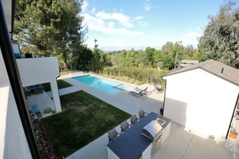 Enlarge photo 77