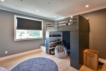 Enlarge photo 38