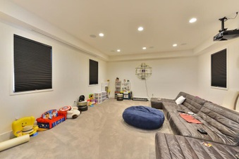 Enlarge photo 34