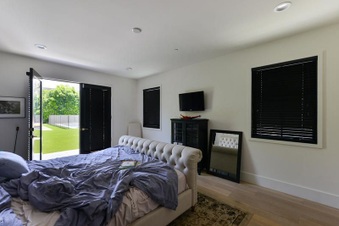 Enlarge photo 30
