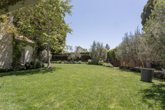 Enlarge photo 123