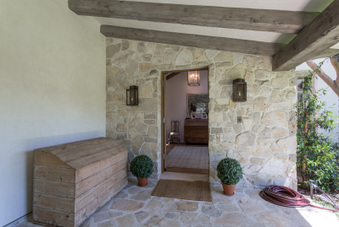 Enlarge photo 120