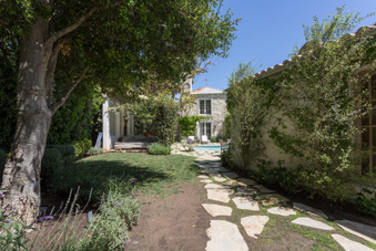 Enlarge photo 30