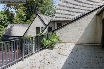 Enlarge photo 33