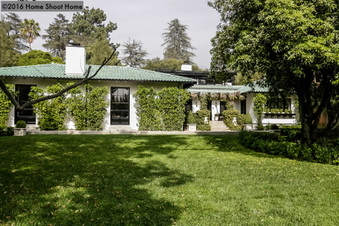 Enlarge photo 89