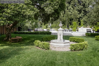 Enlarge photo 39