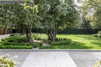 Enlarge photo 61
