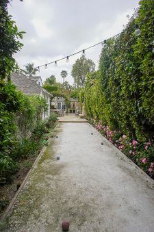 Enlarge photo 51