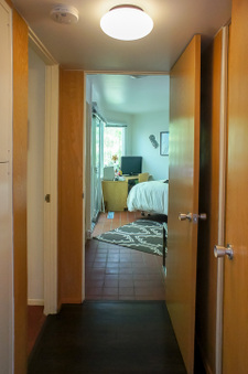 Enlarge photo 24