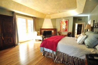 Enlarge photo 53