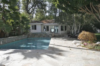 Enlarge photo 22